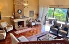 5 Bed Villa with En Suite in Lake View - 7