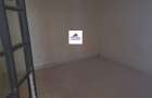 7,500 ft² Warehouse with Fibre Internet in Industrial Area - 6