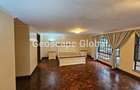 Furnished 3 Bed Apartment with En Suite in Riverside - 4