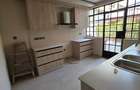 4 Bed Townhouse with En Suite at Westlands - 6