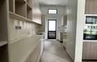 5 Bed Townhouse with Garden at Close To The Un Headquarters - 9
