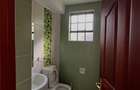 5 Bed Townhouse with En Suite in Lavington - 8