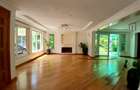 4 Bed Townhouse with En Suite at Riverside Drive - 10