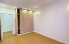 3 Bed Apartment with En Suite at Hatheru Road - 7
