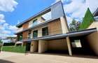 5 Bed Townhouse with En Suite at Lavington Green - 1