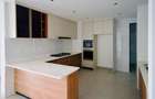 2 Bed Apartment with En Suite at 2026-401 - 6