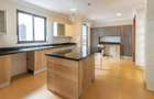 5 Bed Townhouse with En Suite in Karen - 11