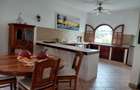 4 Bed House with En Suite at Watamu Beach - 4