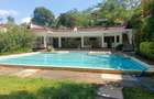 5 Bed Townhouse with En Suite in Spring Valley - 1