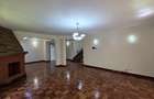 5 Bed Townhouse with En Suite in Lavington - 6