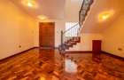 4 Bed House with En Suite in Karen - 8