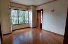 5 Bed Townhouse with En Suite at General Mathenge 88 - 13