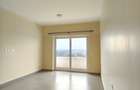3 Bed Apartment with En Suite at Parklands - 8