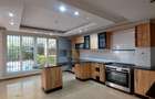 5 Bed Townhouse with En Suite at Convent Drive - 9