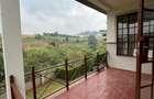 3 Bed Villa with En Suite at Redhill - 4