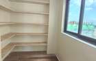 3 Bed Apartment with En Suite at Parklands - 10