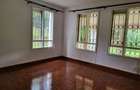 4 Bed Townhouse with En Suite in Hill View - 7