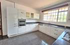 4 Bed Townhouse with En Suite at Rossylin Heights - 8