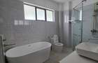 4 Bed Apartment with En Suite in Lavington - 16