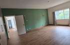 5 Bed House with En Suite at Lavington Road - 10