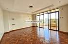3 Bed Apartment with En Suite in Riverside - 5