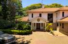 5 Bed Townhouse with En Suite at Meadows - 8