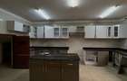 5 Bed Townhouse with En Suite in Lavington - 7