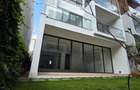 5 Bed Townhouse with En Suite in Lavington - 1