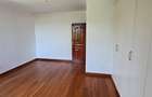 5 Bed Townhouse with En Suite at Lavington Convent Drive - 16