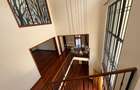 6 Bed House with En Suite in Loresho - 2