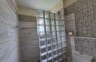 4 Bed House with En Suite in Thome - 7