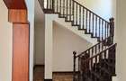 5 Bed Townhouse with En Suite in Nyari - 10