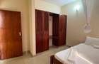 1 Bed Apartment with En Suite at Serena Road - 8