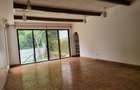 4 Bed Townhouse with En Suite in Gigiri - 14