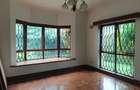 5 Bed Villa with Swimming Pool in Runda - 7