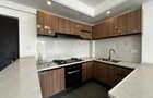 2 Bed Apartment with En Suite at Riverside Drive - 7