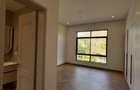 5 Bed Townhouse with En Suite in Lavington - 18