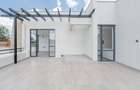 5 Bed Townhouse with En Suite at Lavington - 20