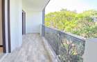 2 Bed Apartment with En Suite at Riverside Drive - 8