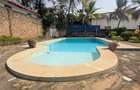 4 Bed House with Swimming Pool at Links Road - 13