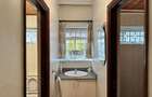 5 Bed House in General Mathenge - 10