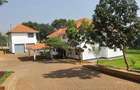 5 Bed House with En Suite at Ridgeways - 5