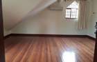 5 Bed Townhouse with En Suite at Lavington Road - 11