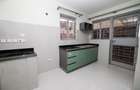 5 Bed Townhouse with En Suite in Kitengela - 12