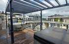 4 Bed Apartment with En Suite at Riverside Drive - 2