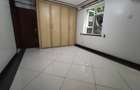 2 Bed Apartment with En Suite in Westlands Area - 8