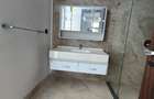 5 Bed House with En Suite in Nyari - 12