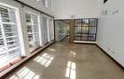 4 Bed House with En Suite in Runda - 2