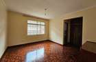 5 Bed Villa with En Suite in Lavington - 6