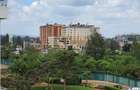 Serviced 2 Bed Apartment with En Suite in Garden Estate - 18